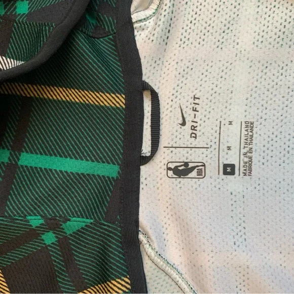 Nike dry fit special edition Boston Celtics  New never worn - Picture 7 of 10